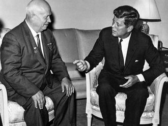 US-Präsident John F. Kennedy und der sowjetische Regierungschef Nikita Chruschtschow bei einem Treffen in Wien im Juni 1961. 